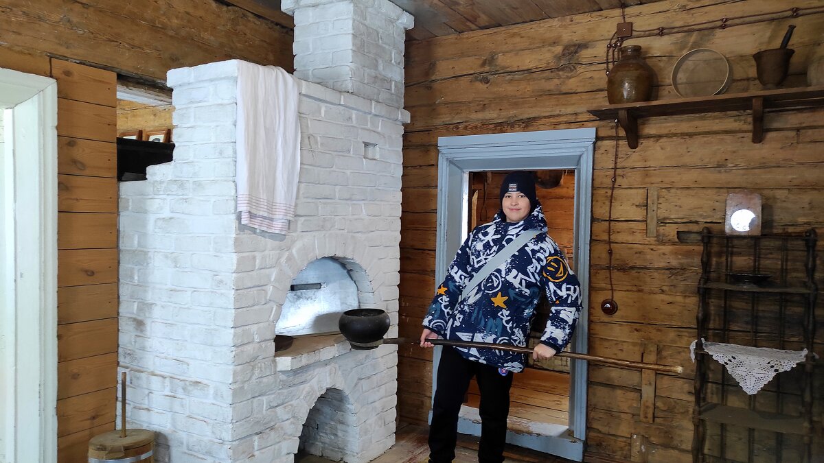 В крестьянской избе - Татьяна Лютаева