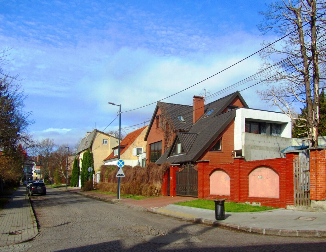 Улица Лёни Голикова - Сергей Карачин