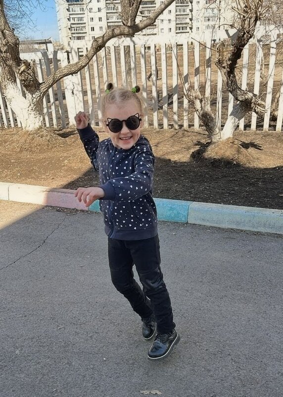 Агент 007 - Андрей Хлопонин