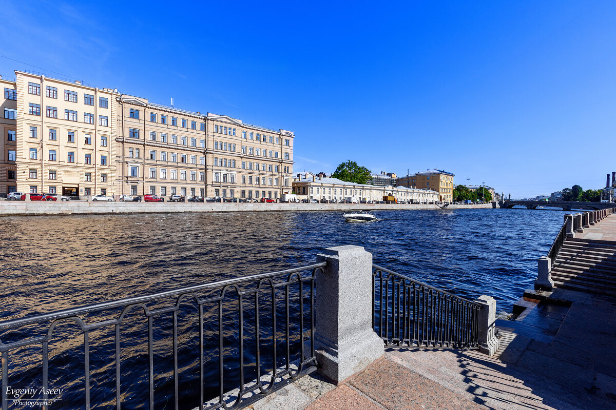 На Фонтанке-реке - Евгений 