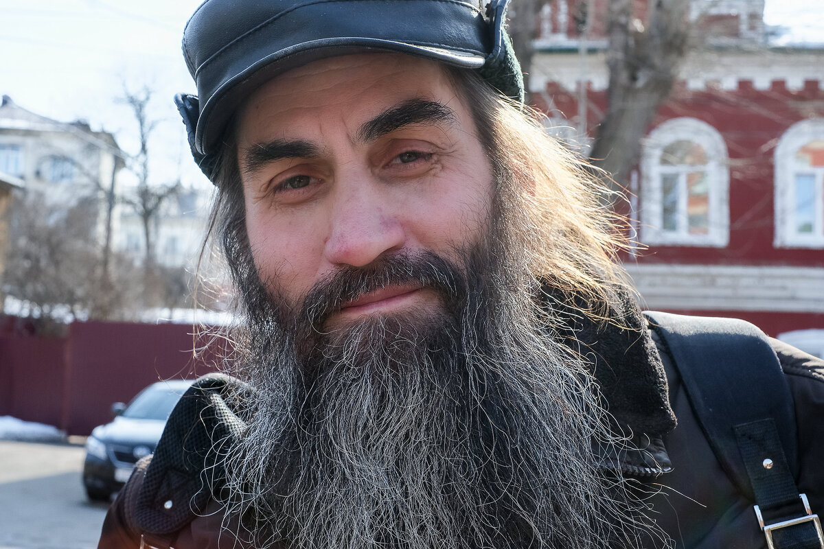 Незнакомец... - Влад Никишин