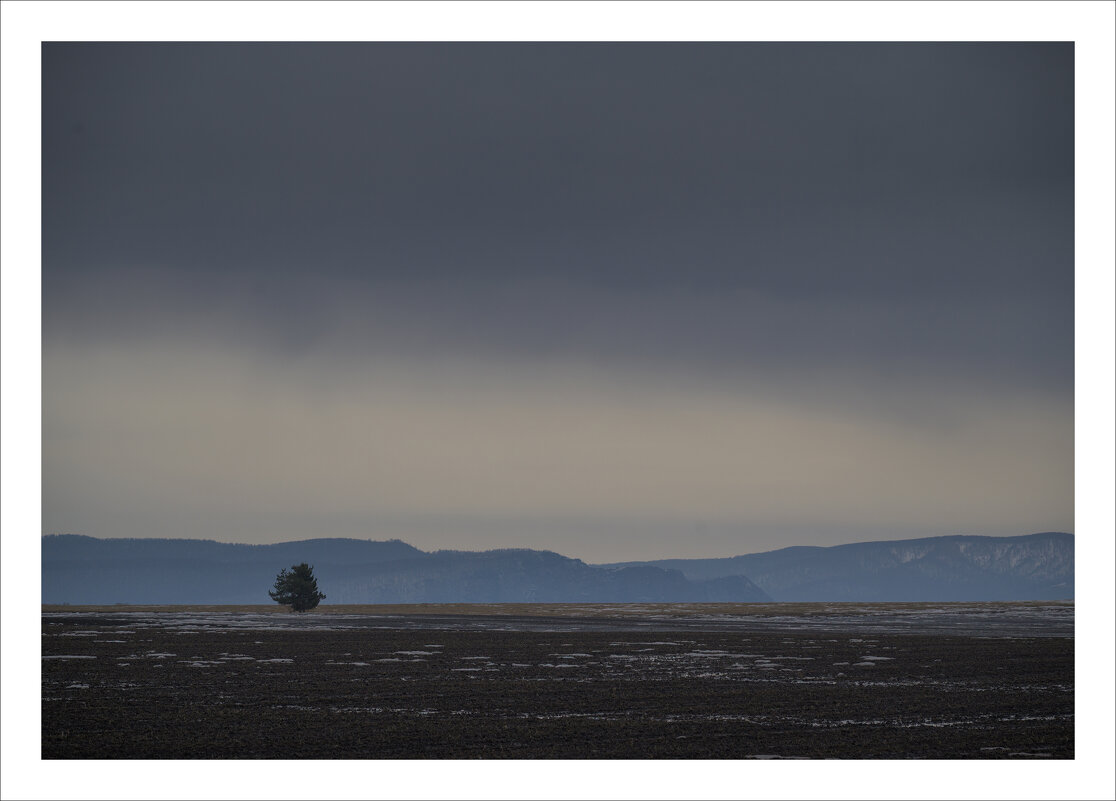 * - Александр Иванов
