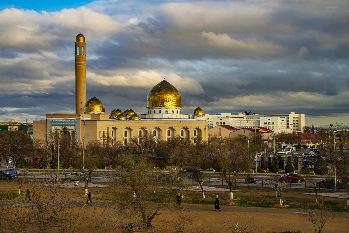 Мечеть - Анатолий Чикчирный