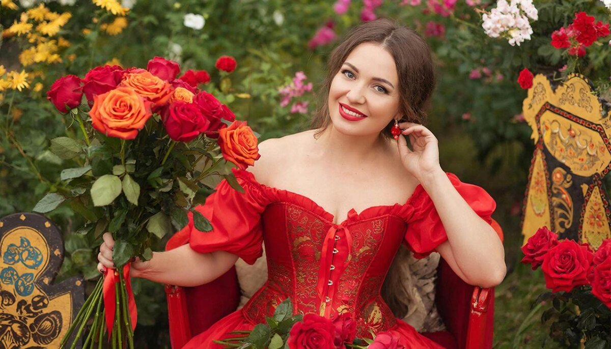 Любимые цветы - МАРИЯ ПОПОВА