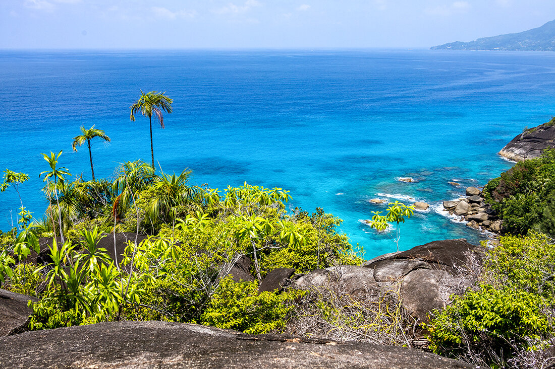 По ту сторону экватора. Остров Маэ. - Алексей Окунеев