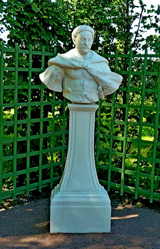 ЛЕТНИЙ САД. - Виктор Осипчук