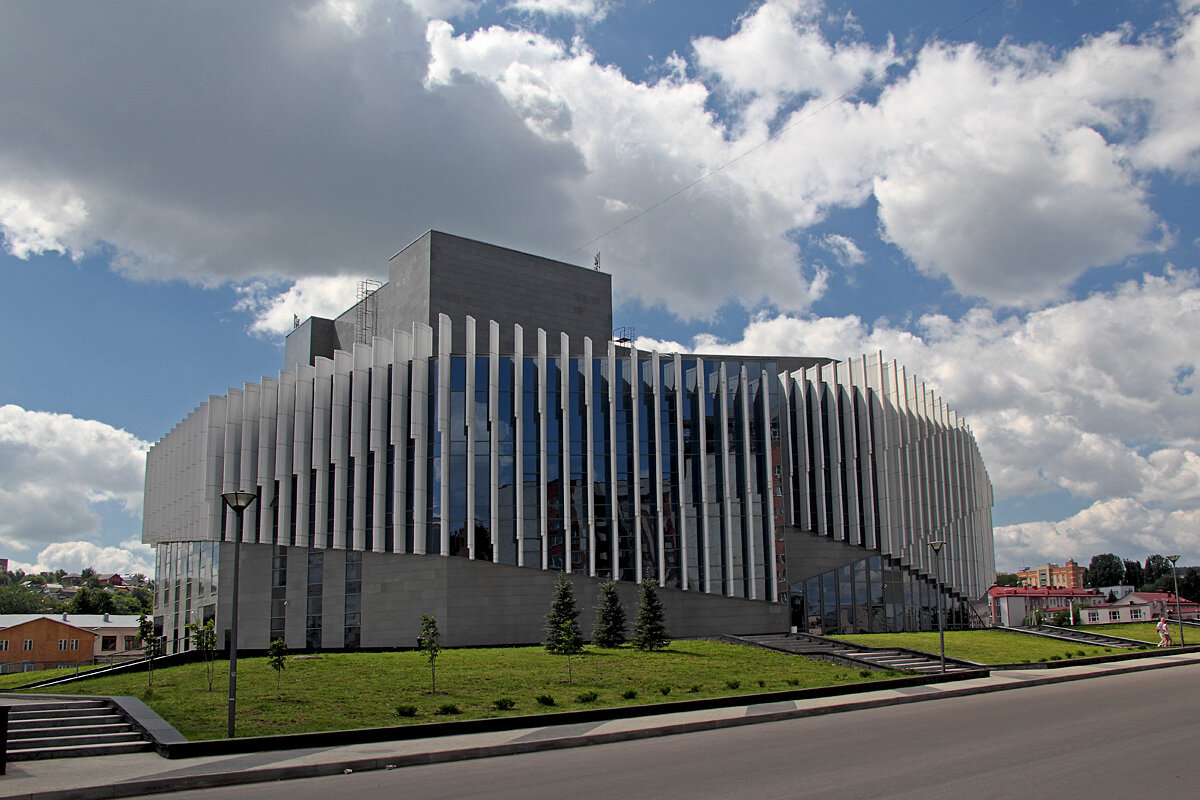 Киноконцертный зал "Пенза" - MILAV V