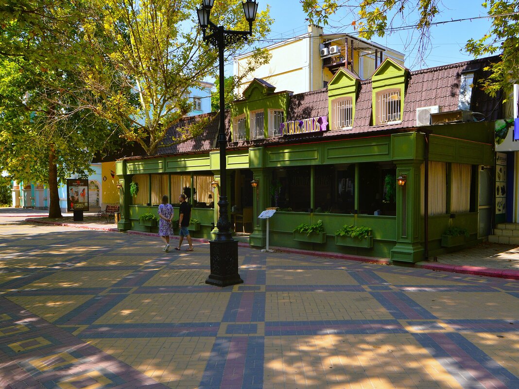 Керчь. Ресторан "Диван". - Пётр Чернега