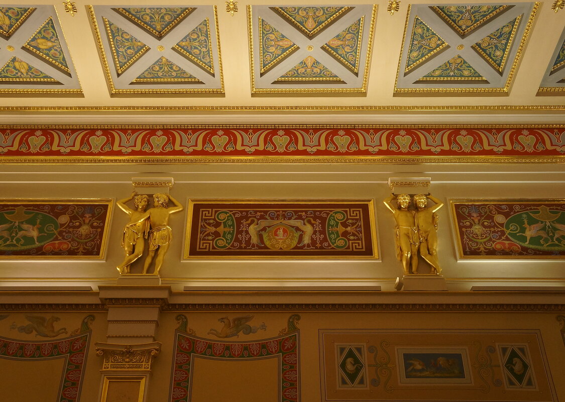 в здании Нового Эрмитажа - zavitok *