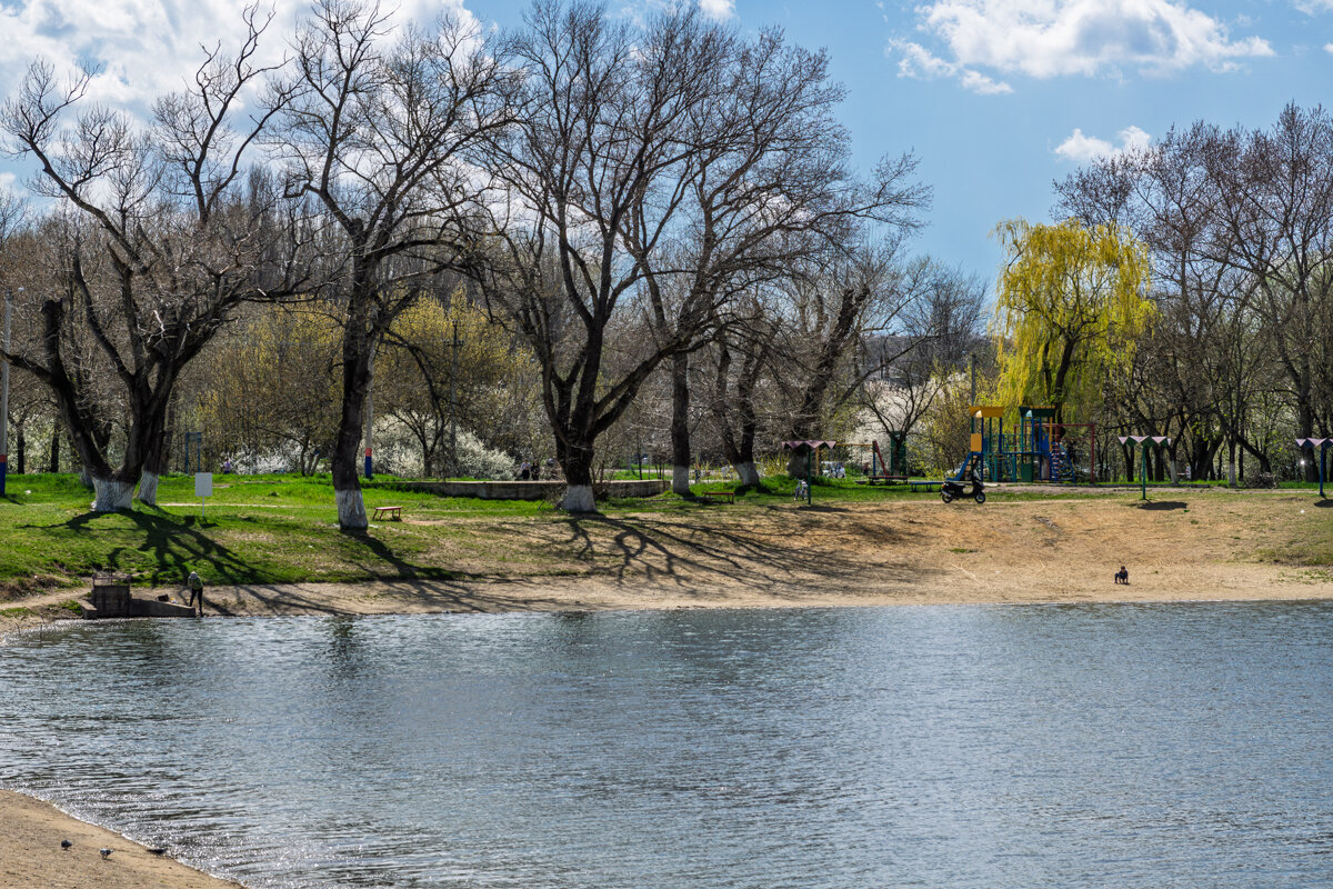 Апрель - Игорь Сикорский