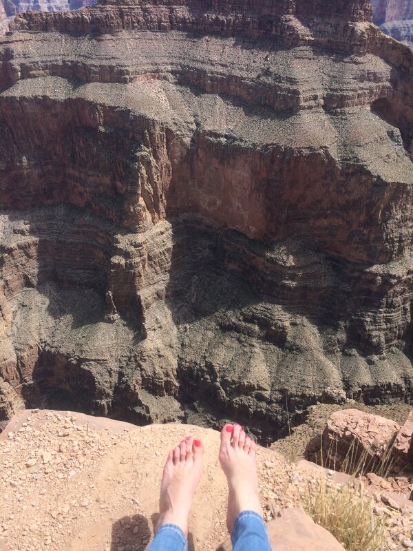 То, во что Вы верите и чего ожидаете всей душой и всем сердцем, обязательно произойдет. - Таня Фиалка