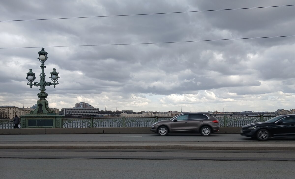 На Троицком мосту - Наталья Герасимова