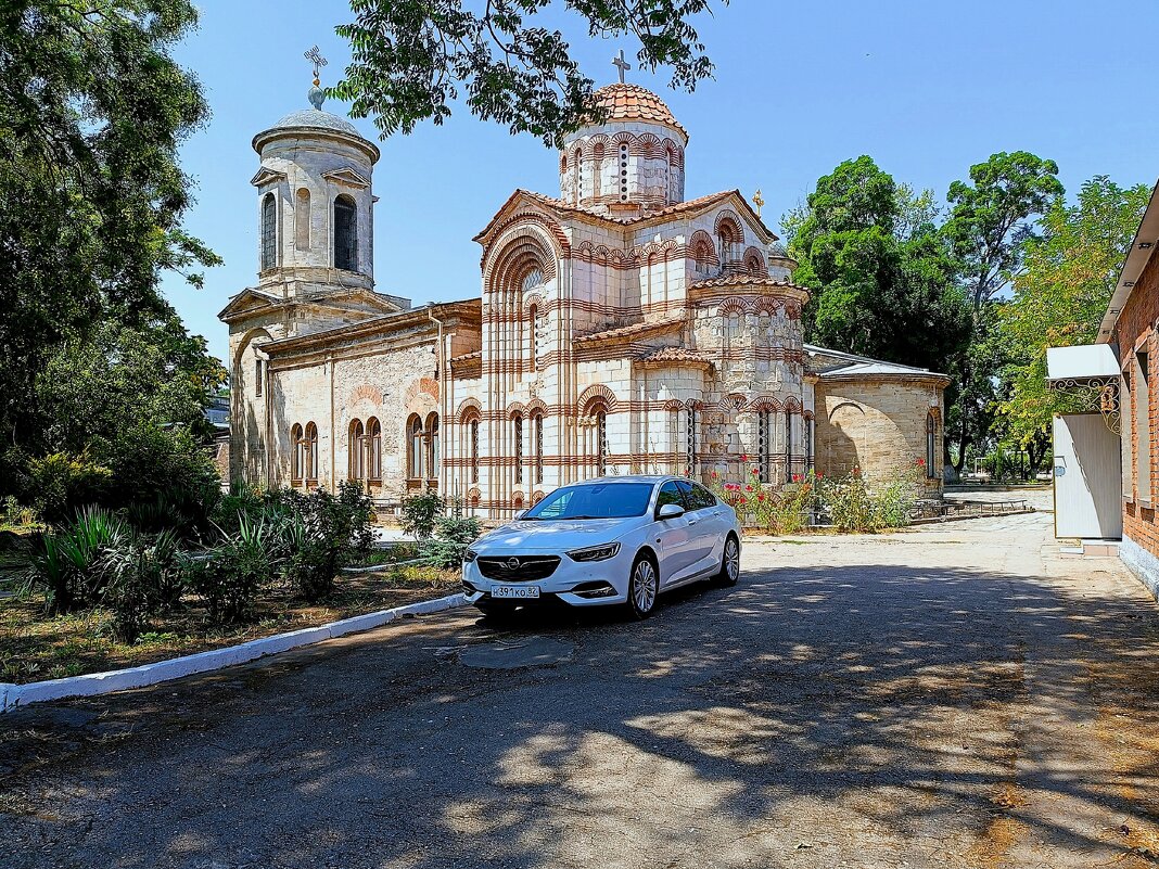 Керчь. Собор Иоанна Предтечи. - Пётр Чернега