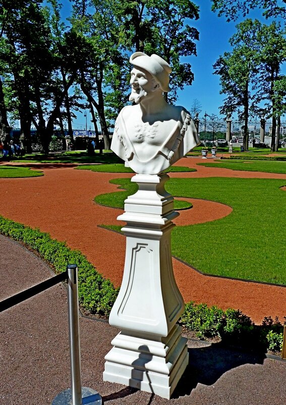 ЛЕТНИЙ САД. - Виктор Осипчук