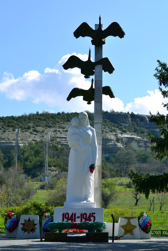 Скорбящая мать - Александр Рыжов