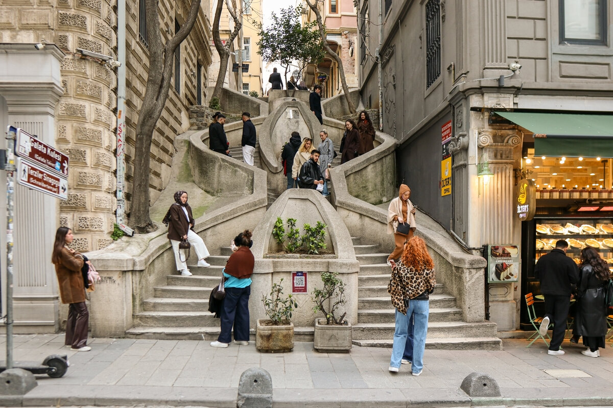 Лестница Камондо - skijumper Иванов