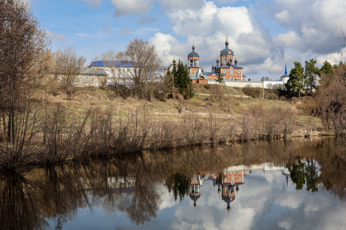 Весна на Жадовке - Владимир Новиков