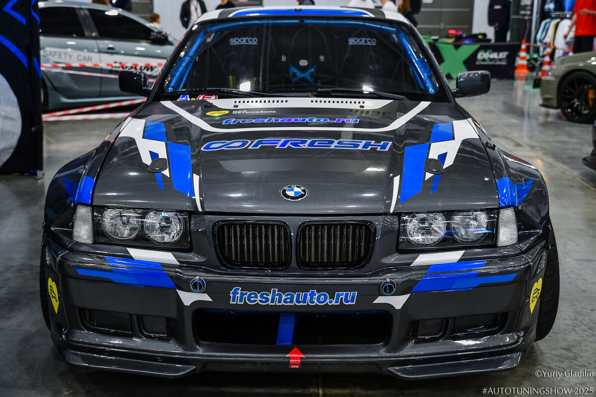 BMW - Юрий Гладилин