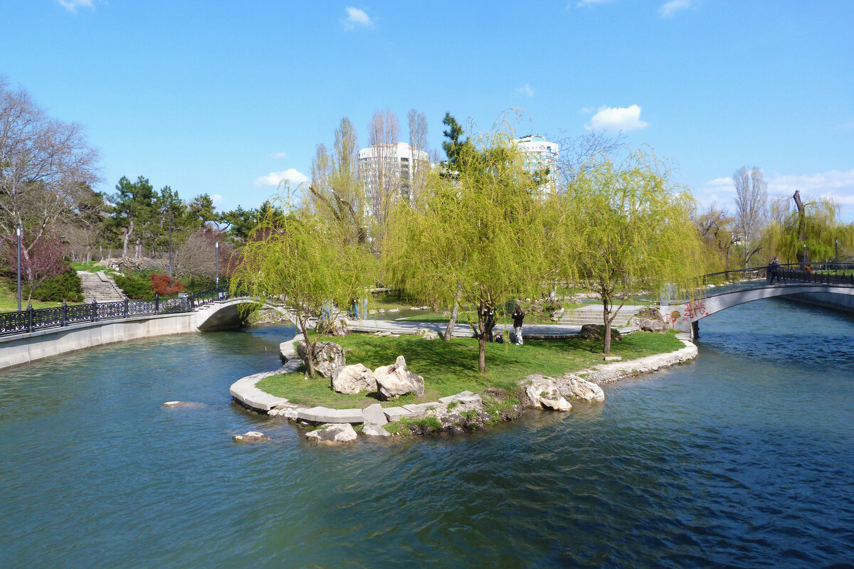 Весенний пейзаж - Валентин Семчишин