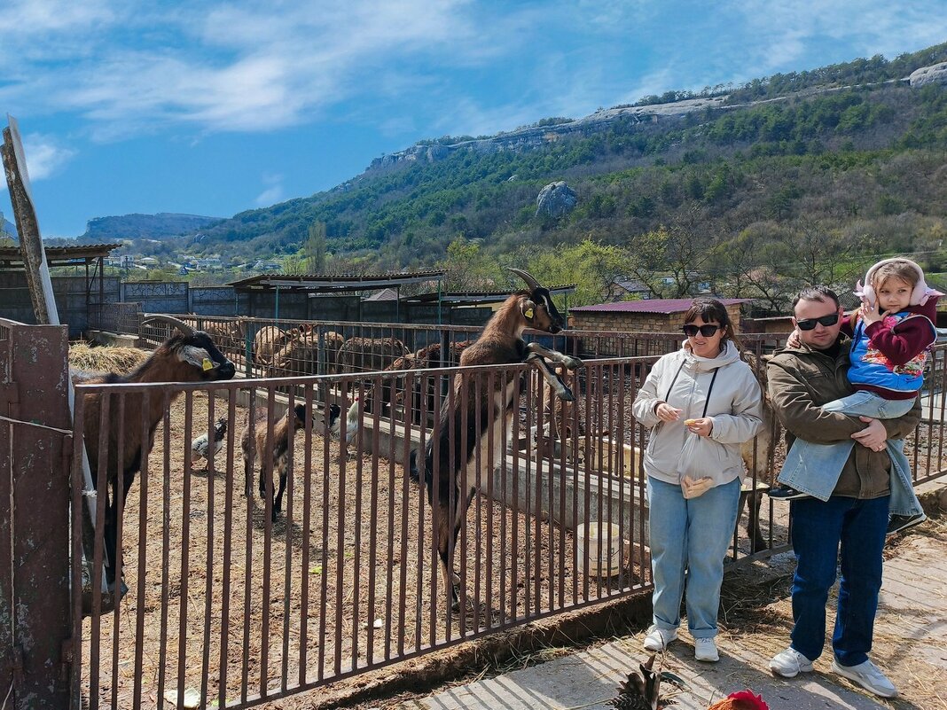 В Каралезской долине - Александр Рыжов В Каралезской долине - Александр Рыжов