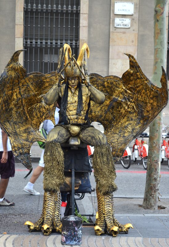 Рамбла, главная прогулочная улица Барселоны - Таня Фиалка