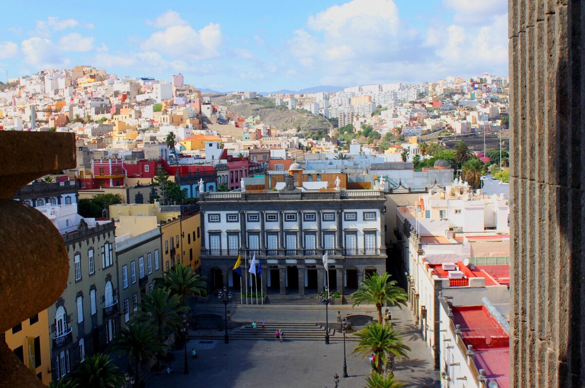 Вид на город Лас-Пальмас-де-Гран-Канария (старый город) - Savayr 