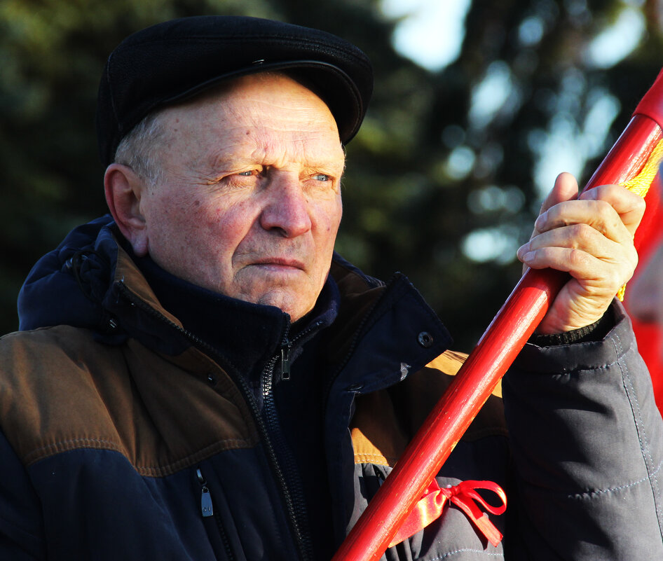 Знаменосец - СЮ 