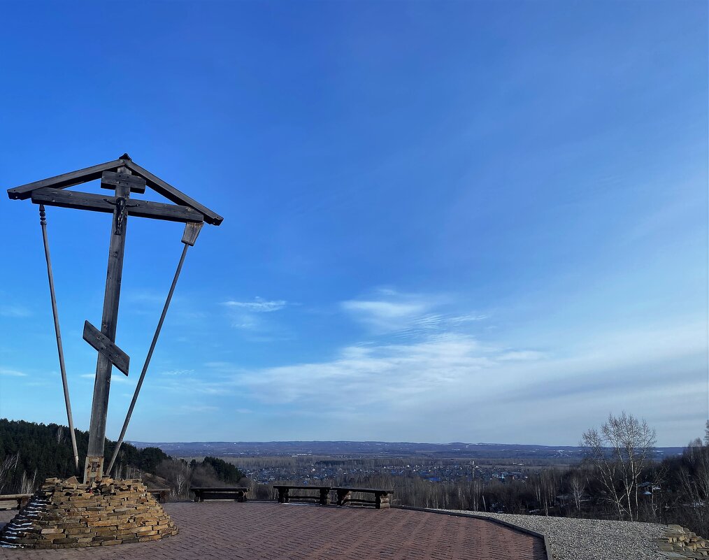 Поклонный крест. Храм Святого Мученика Иоанна Воина . - Вера Солнцевна