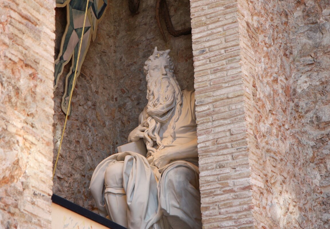 Античный бог, Дали - ZNatasha -