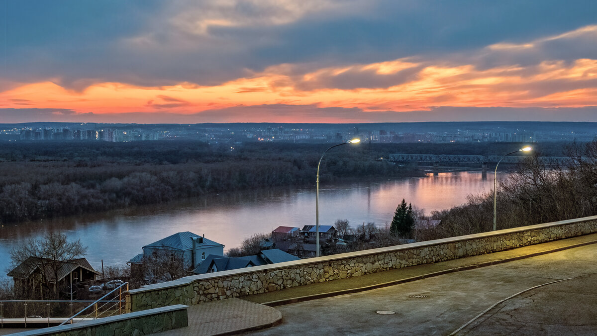 На закате дня... - Сергей Шатохин 