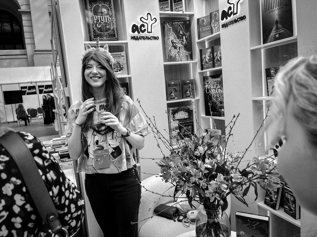 *** - Сергей Золотавин