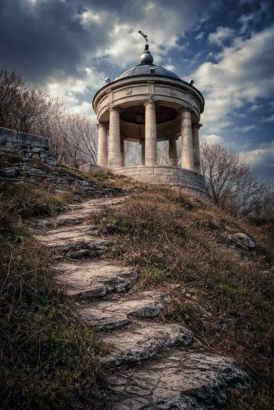 К небу по камню - Андрей Васильев