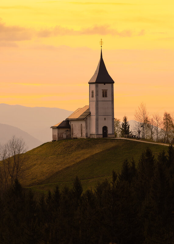 Церковь Святых Приможа и Фелициана - Сергей Титов