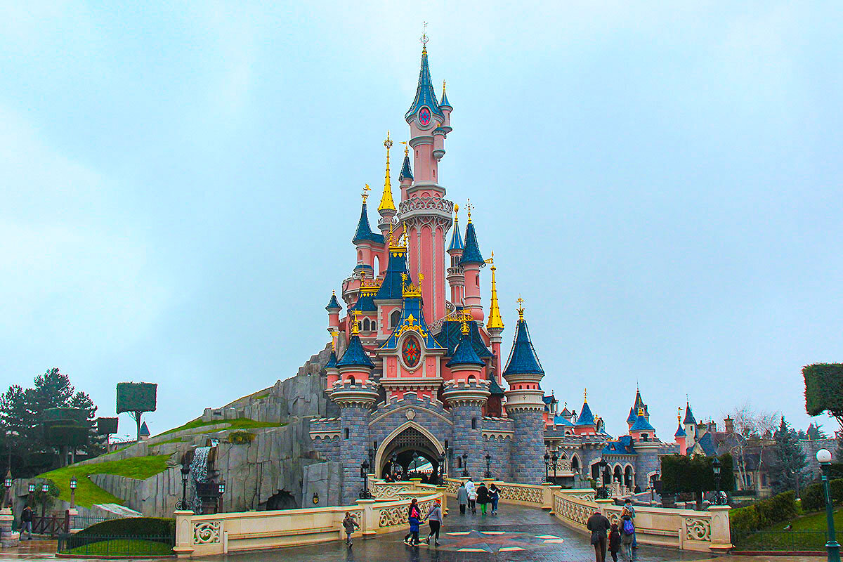 Замок Спящей красавицы - Сергей Сомихин