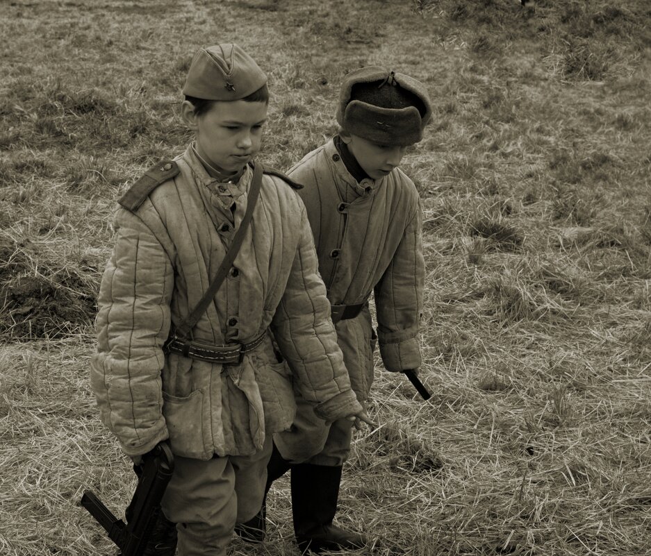 После боя.... - Виктор Савельев