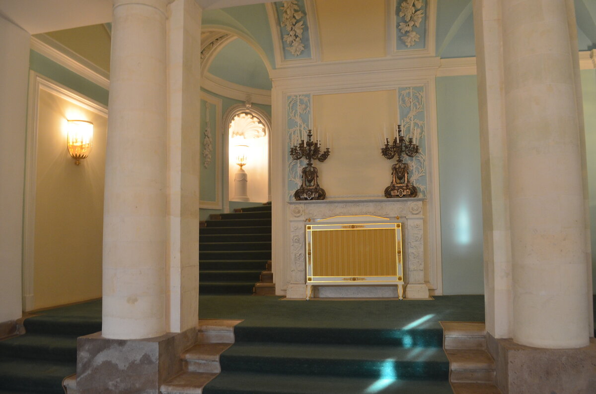 Петровский дворец - Галина R...