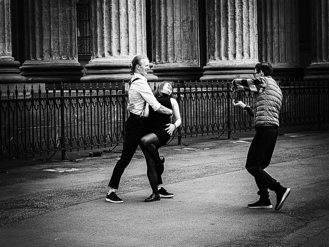 Танец. - Александр 