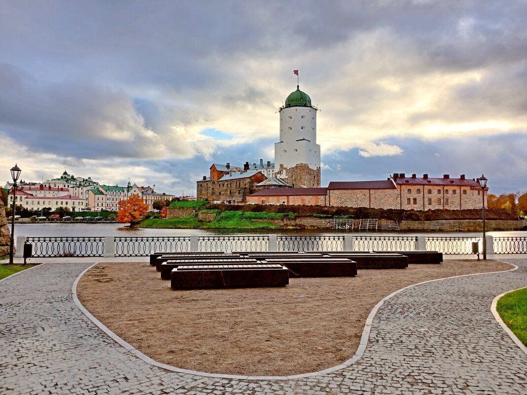 Реставрация набережной закончена - готова к открытию. - Лия ☼