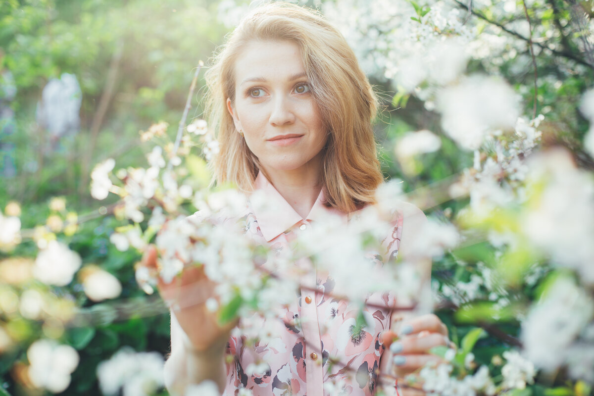 Маргарита. Краски весны - Вячеслав Владимирович