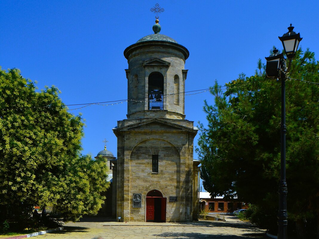 Керчь. Колокольня собора Иоанна Предтечи. - Пётр Чернега