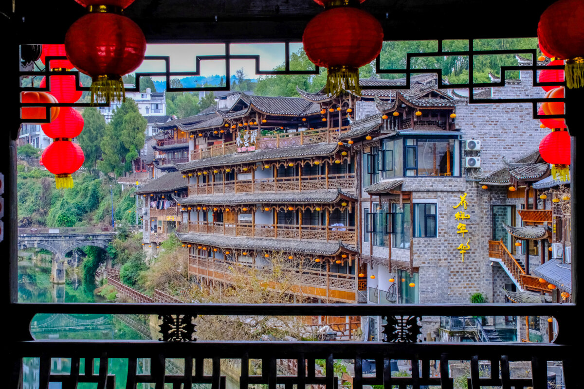 Взгляд с моста под дворцом - Георгий А