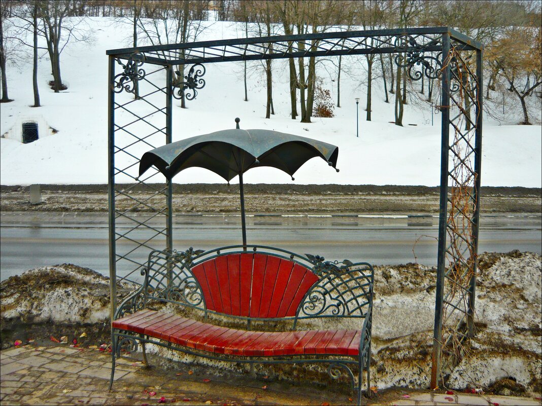 ...а всё, что кроме, легко уладить с помощью зонта...! - Надежда 