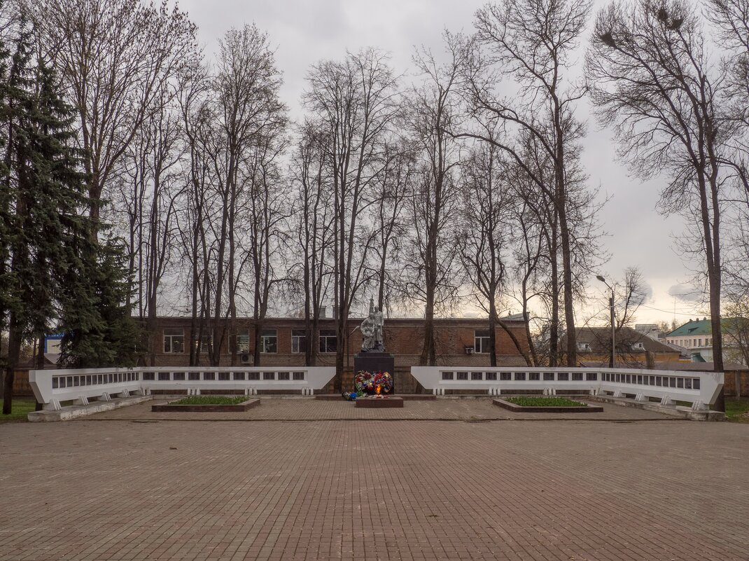 ___ - Yuriy V