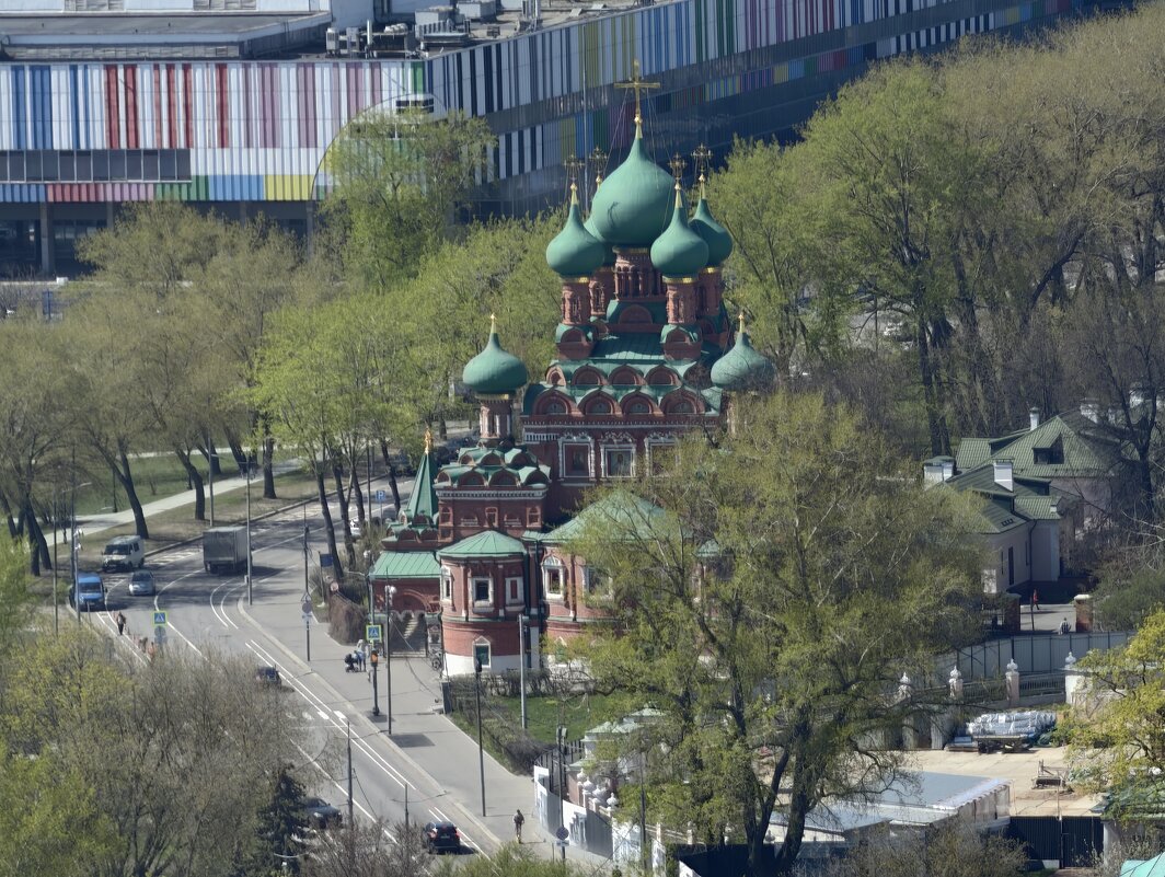 Храм Троицы Живоначальной в Останкине - <<< Наташа >>>