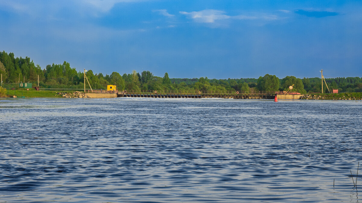 The Sukhona River near the dam on a May evening | 7 - Sergey Sonvar The Sukhona River near the dam on a May evening | 7 - Sergey Sonvar