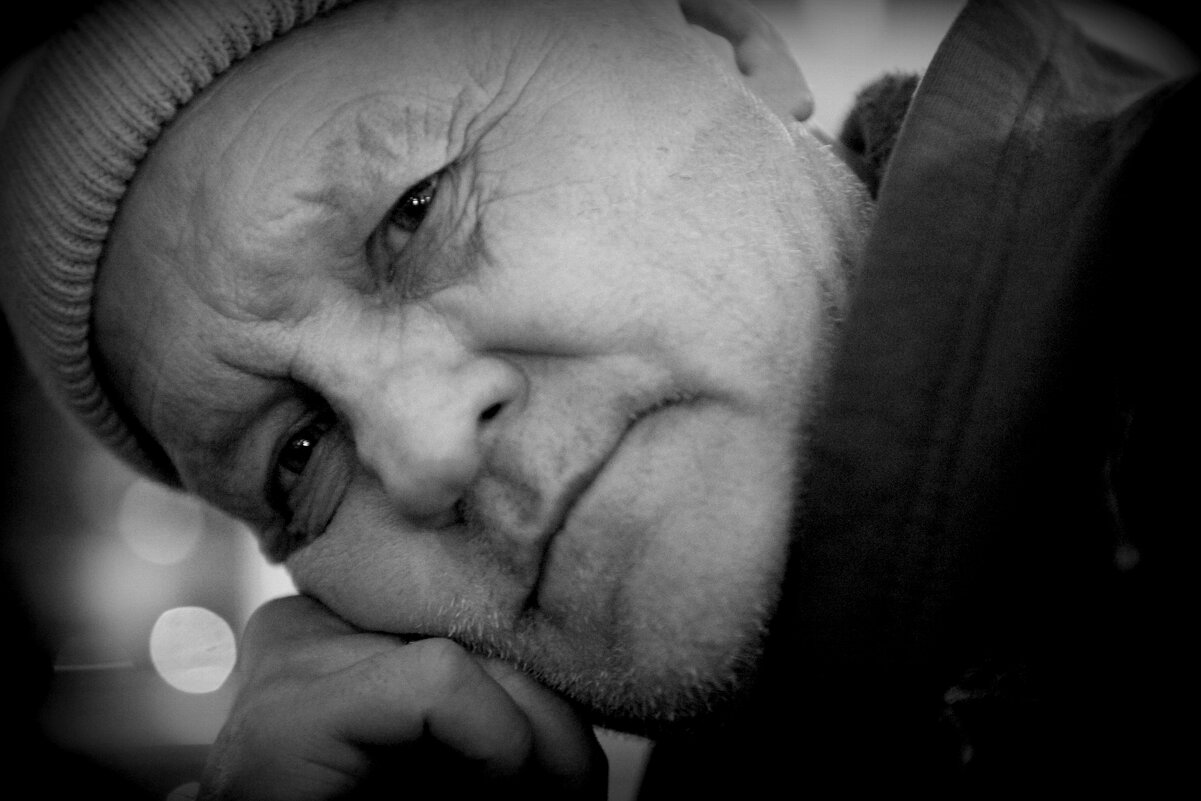 . - Алексей Неустроев