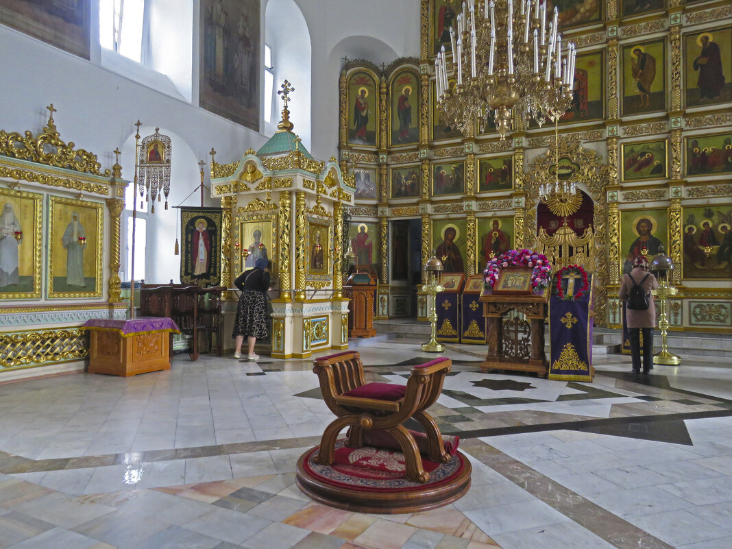 В соборе Троицы Живоначальной. - ИРЭН@ . В соборе Троицы Живоначальной. - ИРЭН@ .
