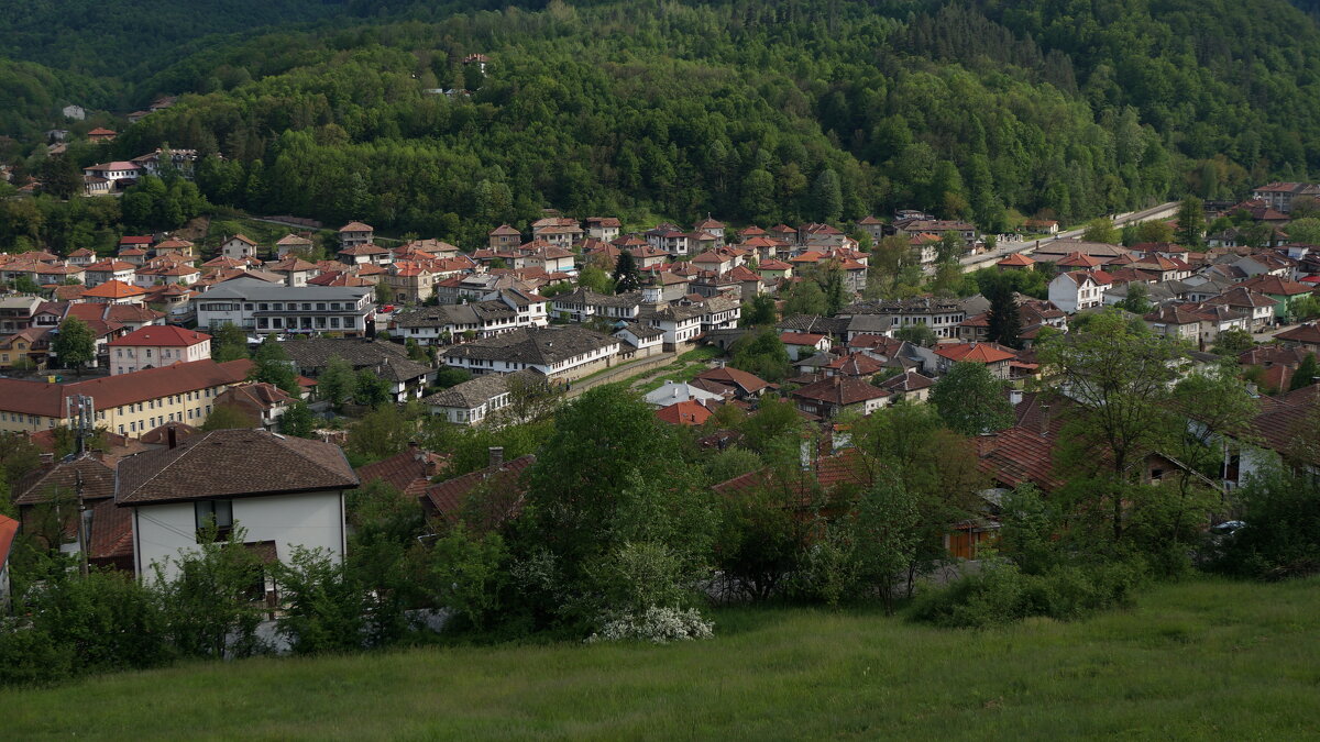 Из Трявна ! - Вен Гъновски Из Трявна ! - Вен Гъновски