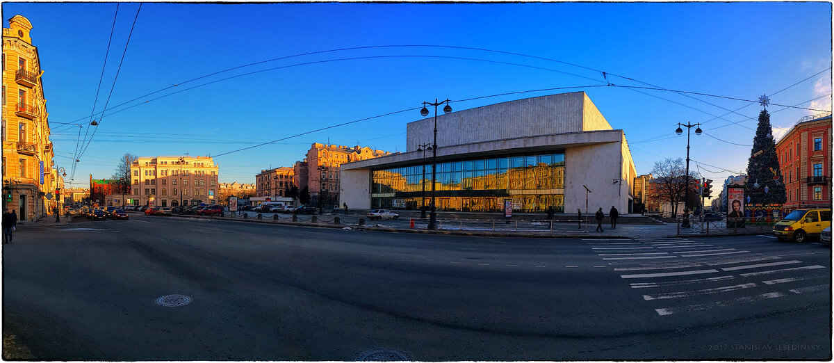 На Лиговском пр., у БКЗ «Октябрьский» январь 2017 г., My magic Petersburg_02373 - Станислав Лебединский На Лиговском пр., у БКЗ «Октябрьский» январь 2017 г., My magic Petersburg_02373 - Станислав Лебединский