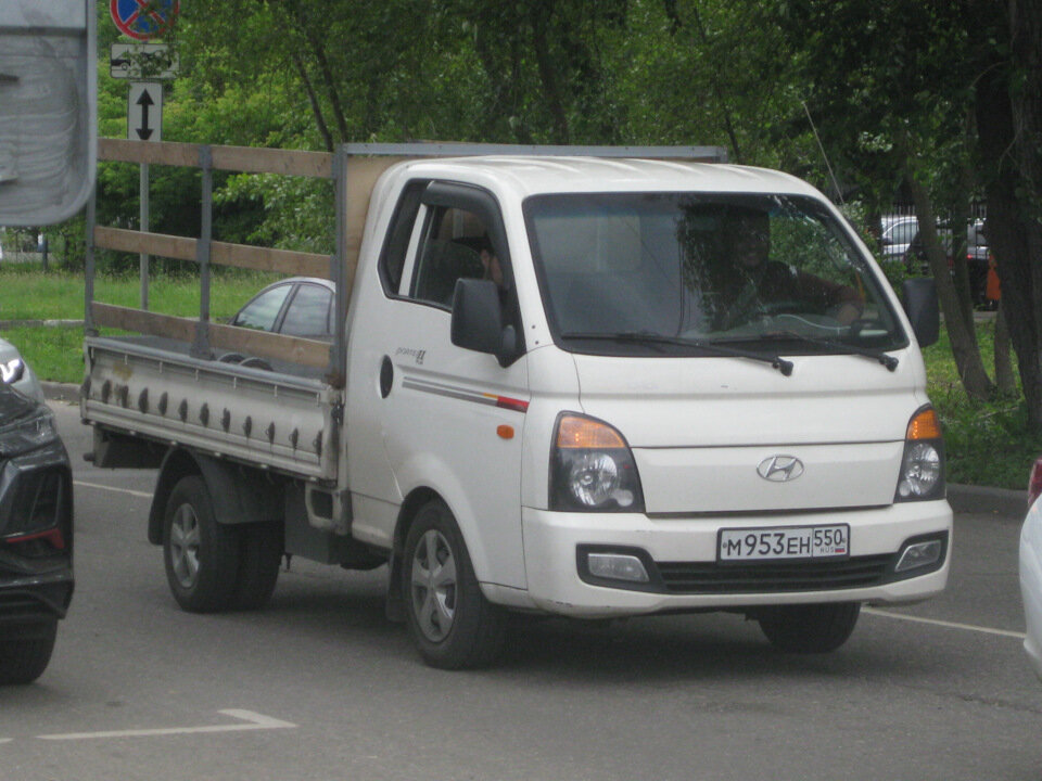 Грузовичок Hyundai - Дмитрий Никитин